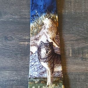 Endangered Species Howling Wolf Necktie